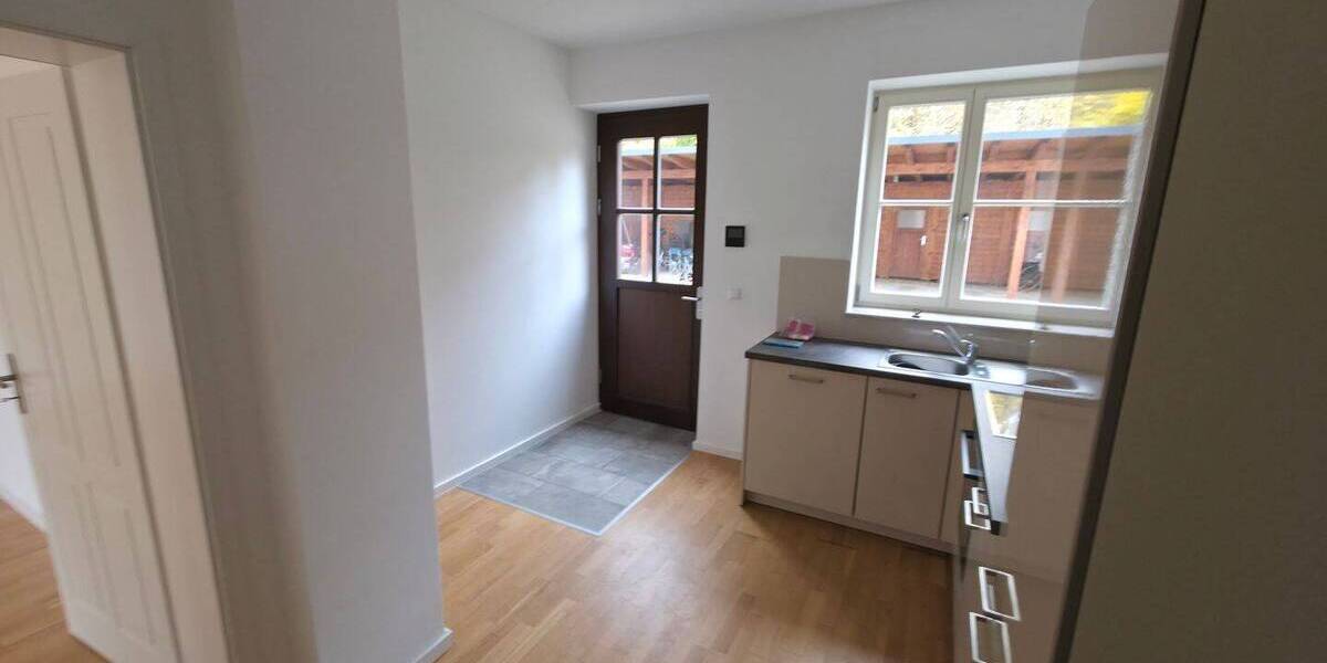 Etagenwohnung Jena Zwätzen - 1 Zimmer, 67 m&sup2;, 750&euro; | Angebot:26075655