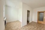 Etagenwohnung Plauen - 1 Zimmer, 35 m&sup2;, 200&euro; | Angebot:26296741