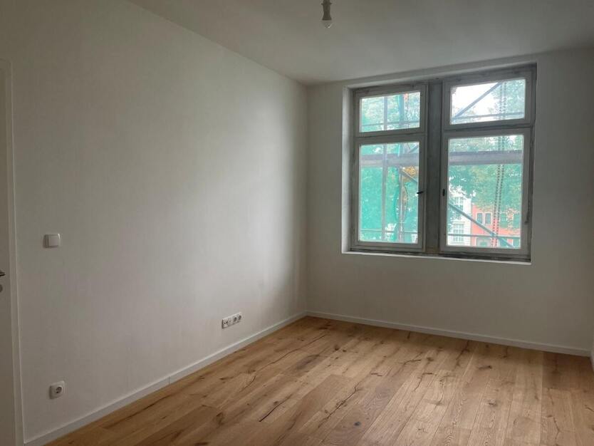 Großzügig Wohnen in hochwertig sanierter Etage im Zentrum von FalkensteinV. 5 zimmer