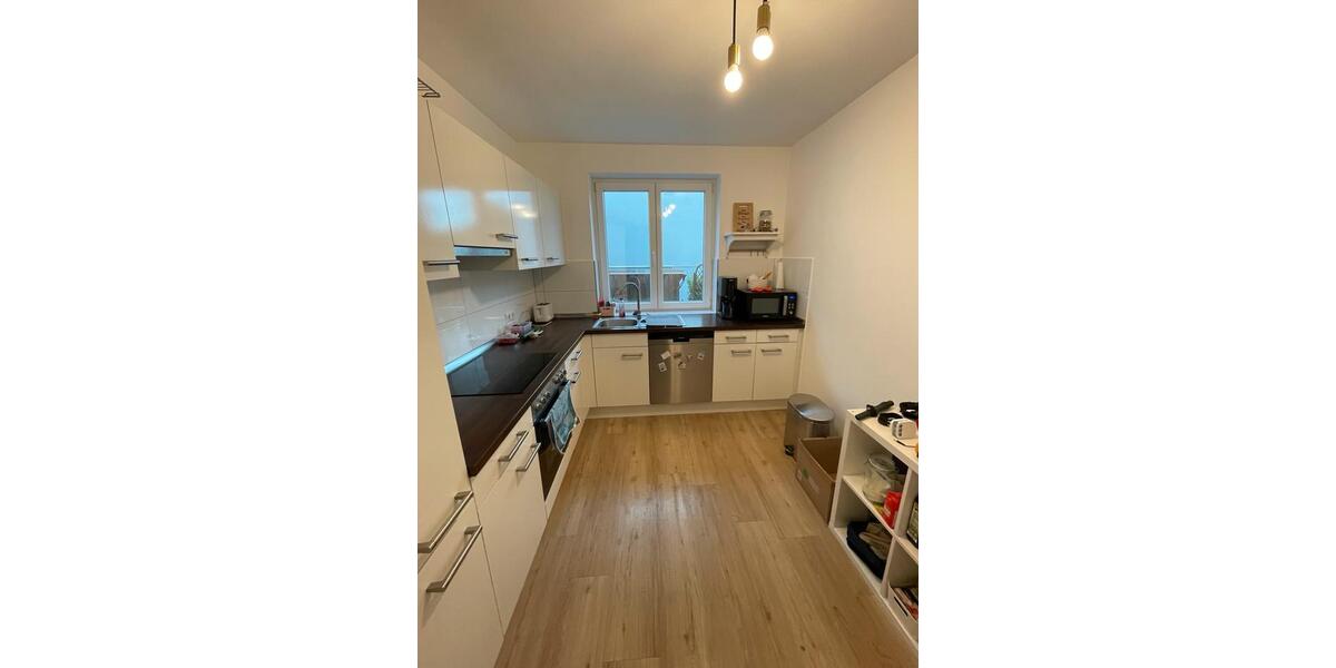Etagenwohnung Reinfeld (Holstein) - 3 Zimmer, 85 m&sup2;, 1.300&euro; | Angebot:26446653