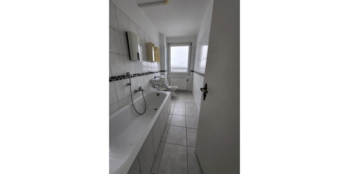 Etagenwohnung Schleswig - 4 Zimmer, 82 m&sup2;, 520&euro; | Angebot:26083696