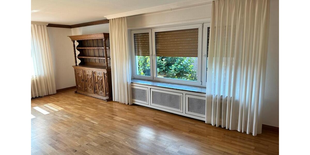 Etagenwohnung Preußisch Oldendorf - 10 Zimmer, 187 m&sup2;, 1.650&euro; | Angebot:26428321