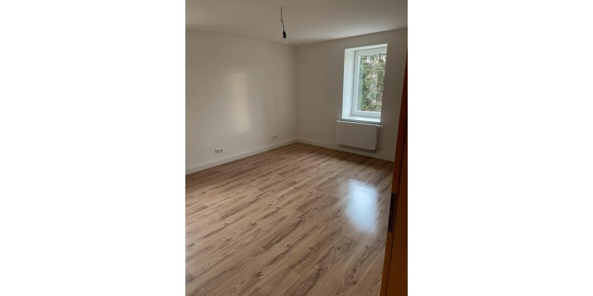 Etagenwohnung Klipphausen - 4 Zimmer, 94 m&sup2;, 1.033&euro; | Angebot:25164233