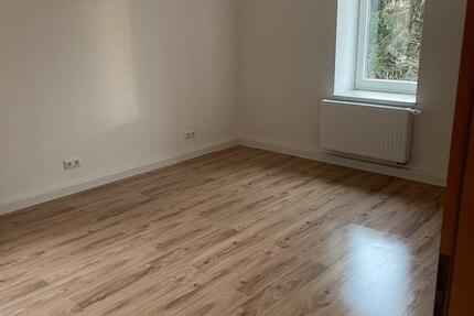 Wohnung Klipphausen - 4 Zimmer, 94 m&sup2;, 1.033&euro; | Angebot:25164233