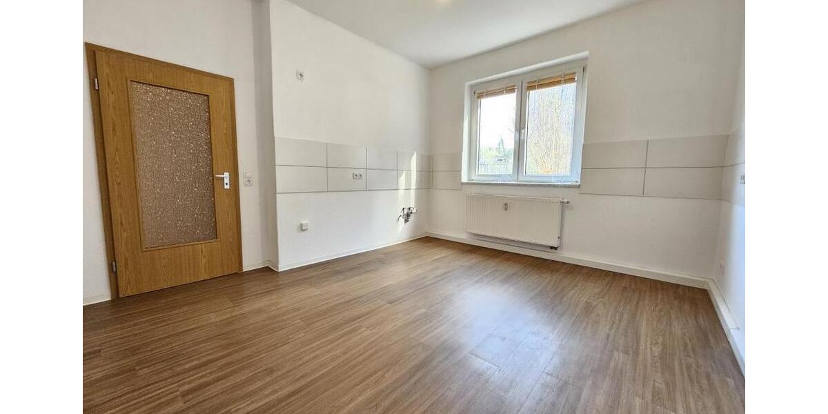 Etagenwohnung Aue-Bad Schlema Bad Schlema - 3 Zimmer, 88 m&sup2;, 481&euro; | Angebot:25867465