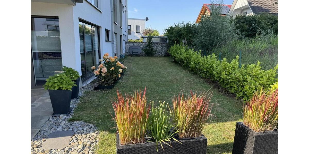 Erdgeschoßwohnung Rostock Hohe Düne - 3 Zimmer, 100 m&sup2;, 1.500&euro; | Angebot:25053839