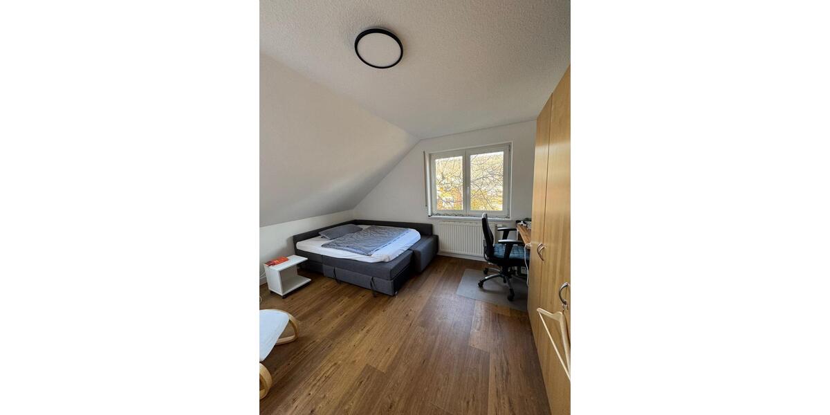 Wohnen auf Zeit Tuttlingen - 3.5 Zimmer, 73 m&sup2;, 850&euro; | Angebot:25033953