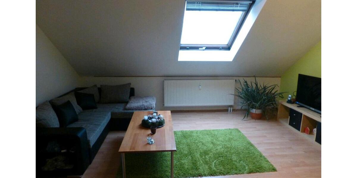 Dachgeschoßwohnung Saarlouis - 3 Zimmer, 60 m&sup2;, 580&euro; | Angebot:24597928