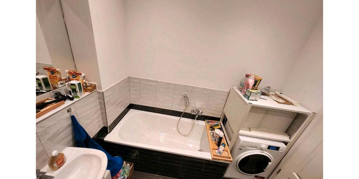 Wohnen auf Zeit Magdeburg - 25 Zimmer, 100 m&sup2;, 430&euro; | Angebot:26705548