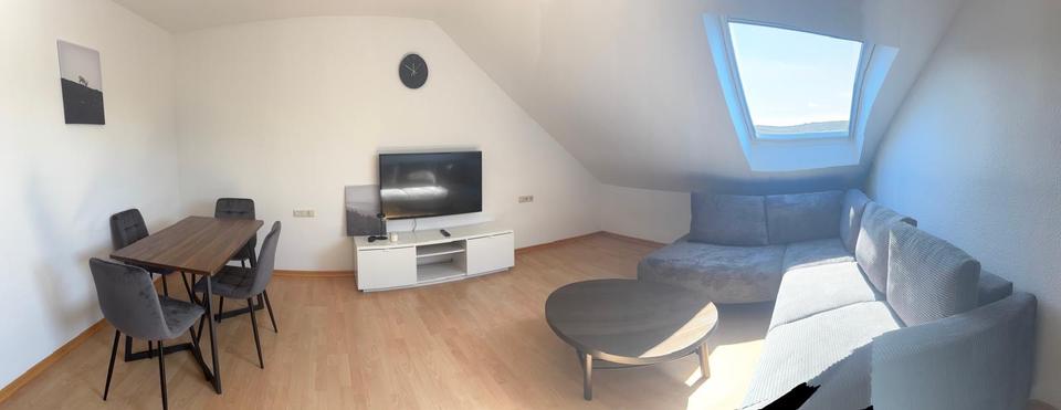 2,5 Dachgeschosswohnung 2 zimmer