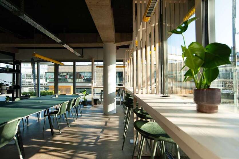 Büro in Wuppertal 978 € 21 m²