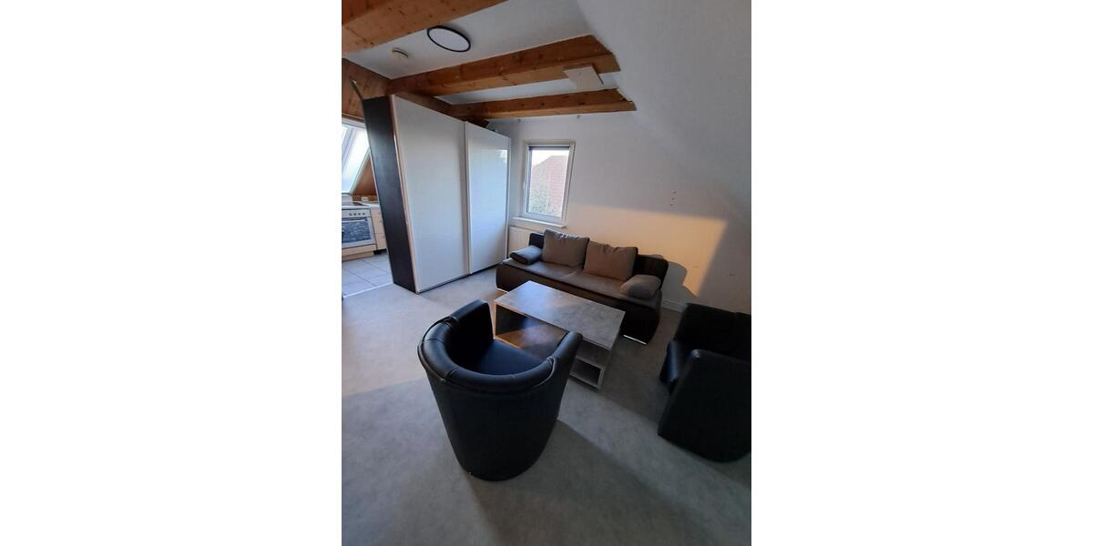 Dachgeschoßwohnung Neumünster Böcklersiedlung - 1 Zimmer, 22 m&sup2;, 650&euro; | Angebot:25758849