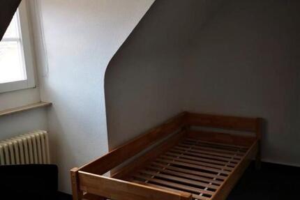 Apartment zu vermieten (STUDENTEN), privat mit Dusche und Küche zimmer
