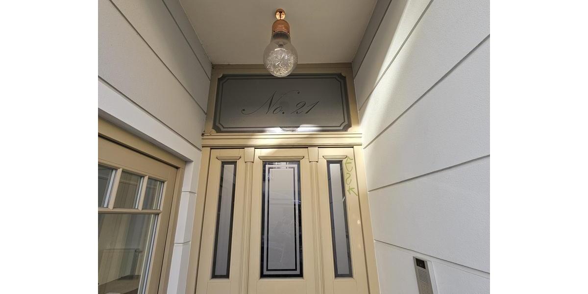 Dachgeschoßwohnung Potsdam Berliner Vorstadt - 2.5 Zimmer, 70 m&sup2;, 1.100&euro; | Angebot:26560670