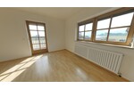 Attraktive, großzügige 3-Zimmer-Mietwohnung mit Galerie und Balkon in Ainring - sofort verfügbar! - Etagenwohnung Ainring Ainring | Angebot:26129110