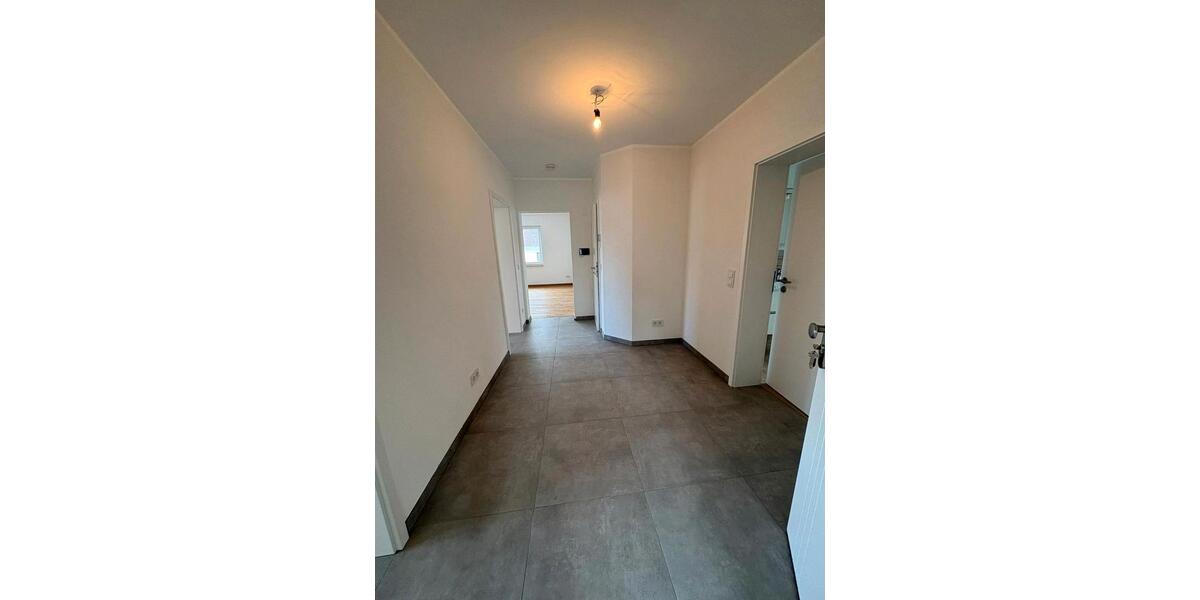 Etagenwohnung Eppstein - 3 Zimmer, 100 m&sup2;, 1.500&euro; | Angebot:26412955