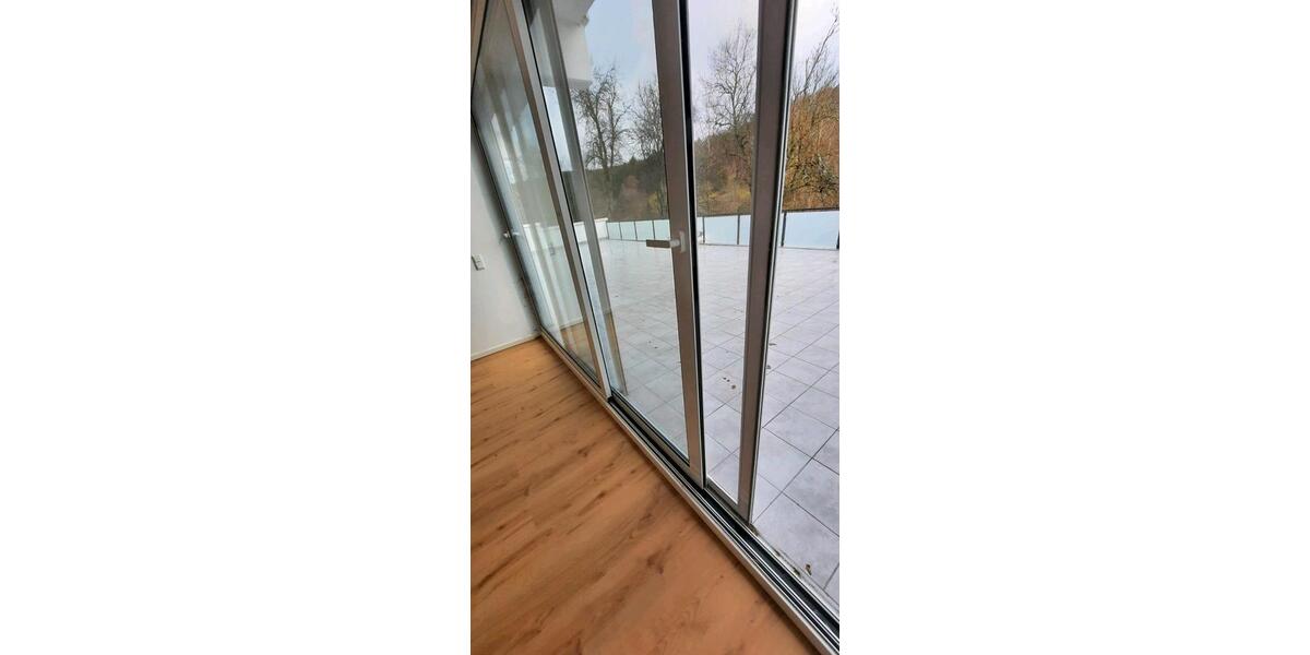 Erdgeschoßwohnung Frammersbach - 3 Zimmer, 125 m&sup2;, 650&euro; | Angebot:26326258