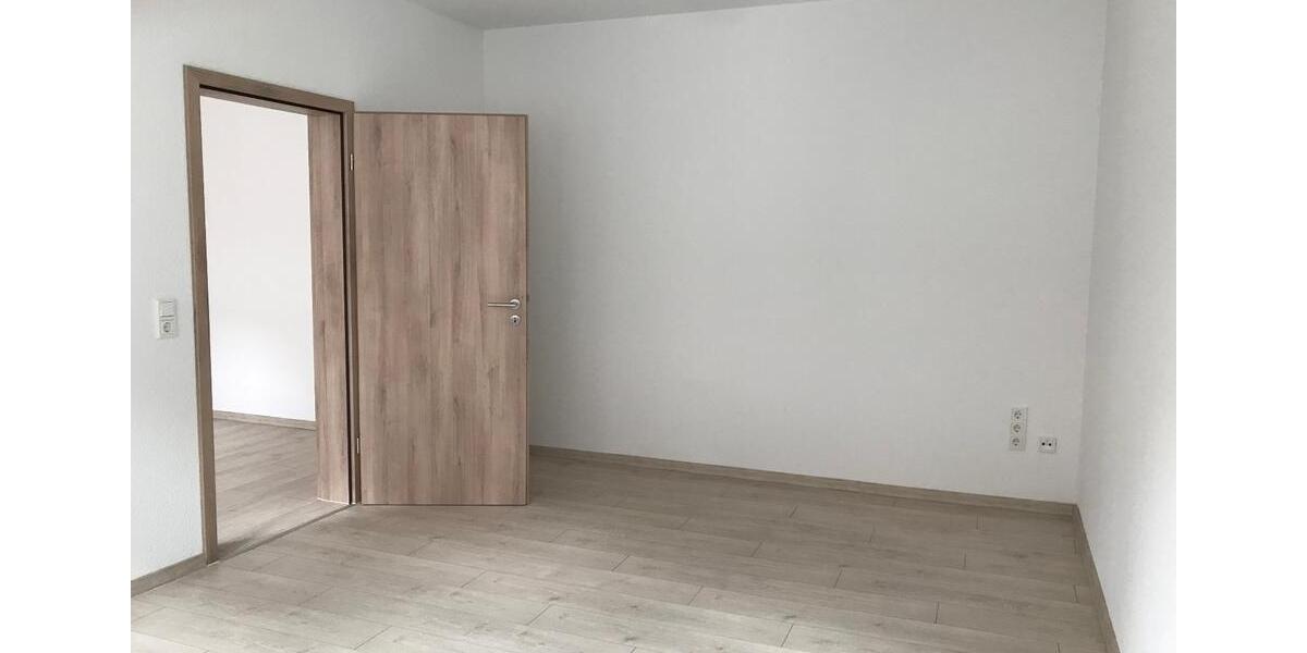 Erstbezug 4 Zimmer Wohnung mit Garten und Stellplatz 4 zimmer