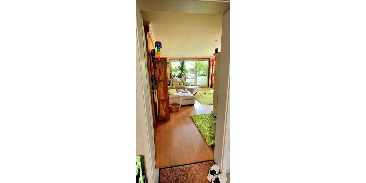 Erdgeschoßwohnung Bretten - 3 Zimmer, 90 m&sup2;, 1.200&euro; | Angebot:24840636