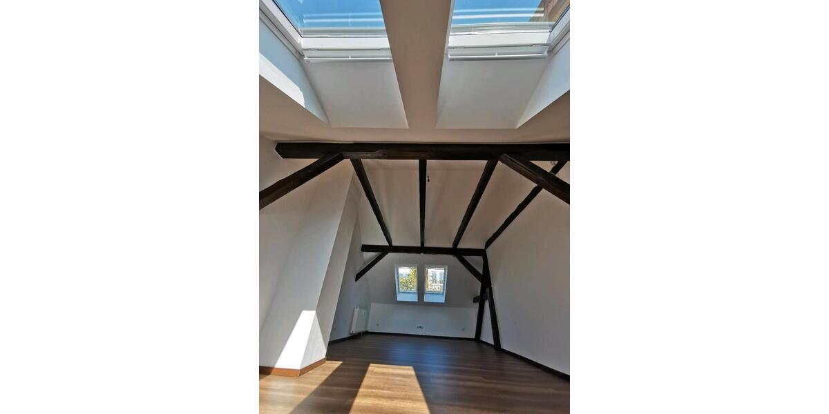 Dachgeschoßwohnung Elsterwerda - 4 Zimmer, 115 m&sup2;, 979&euro; | Angebot:25893670