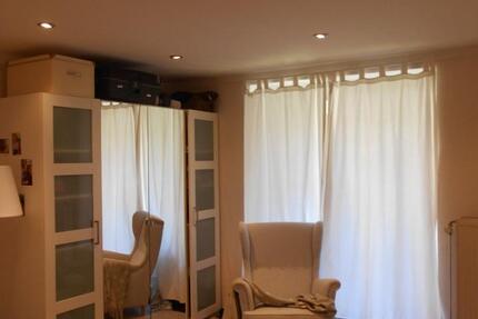 Meerbusch-Büderich: helle moderne 1-Zimmer-Wohnung mit Garten zimmer