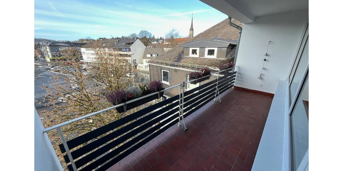 Etagenwohnung Siegen Dillnhütten - 3 Zimmer, 88 m&sup2;, 836&euro; | Angebot:25053164