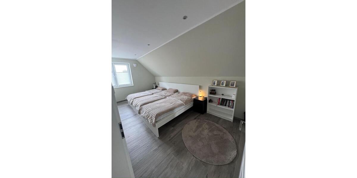 Einfamilienhaus Rheine - 7 Zimmer, 236 m&sup2;, 2.200&euro; | Angebot:26266276