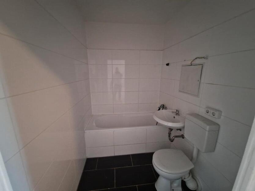 **JETZT EINZIEHEN**3-Raum-Wohnung EG Balkon Bad mit Wanne ab sofort
