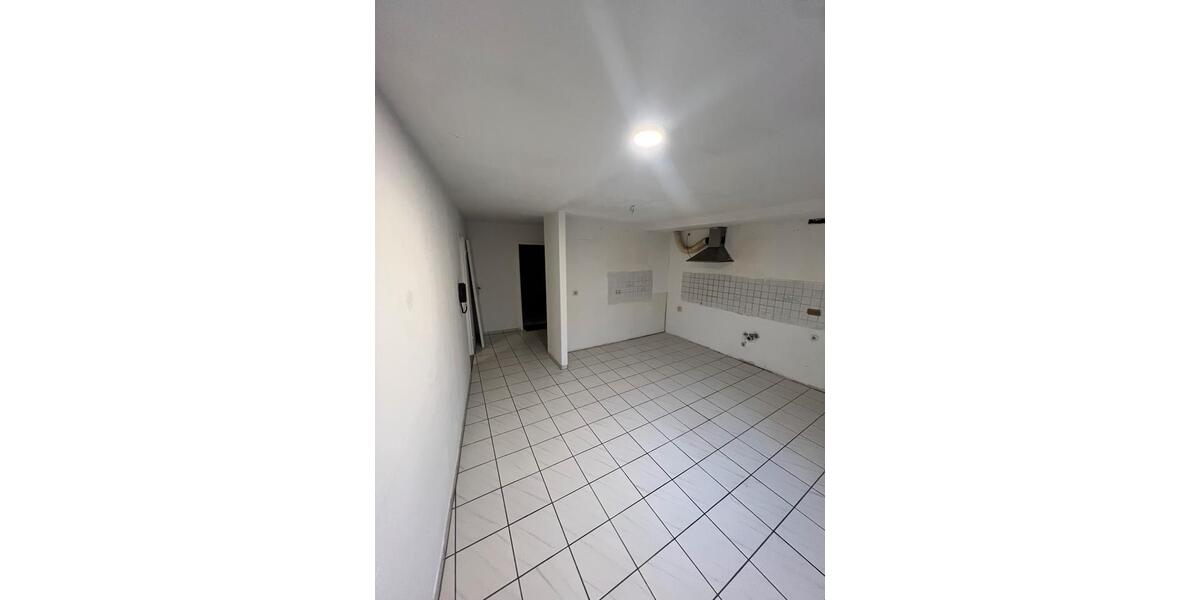 Etagenwohnung Karben - 3 Zimmer, 100 m&sup2;, 1.250&euro; | Angebot:24338623