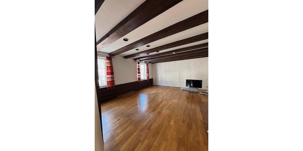 Etagenwohnung Munderkingen - 5.5 Zimmer, 140 m&sup2;, 950&euro; | Angebot:25988242