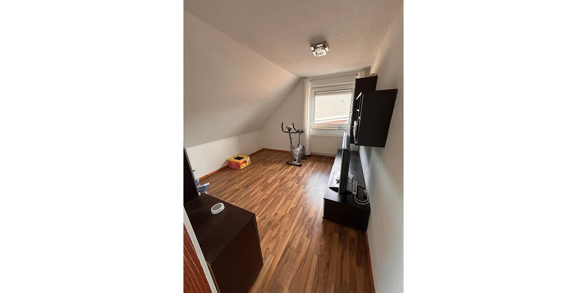 Dachgeschoßwohnung Lathen - 4 Zimmer, 85 m&sup2;, 750&euro; | Angebot:26670646