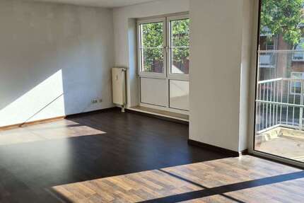 Wohnung Hermsdorf Hermsdorf - 3 Zimmer, 71 m&sup2;, 380&euro; | Angebot:26095073