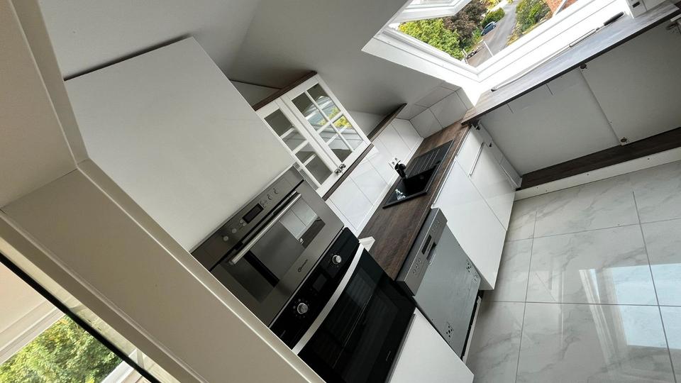 Dachgeschoßwohnung Hessisch Oldendorf - 3 Zimmer, 80 m&sup2;, 720&euro; | Angebot:26364174