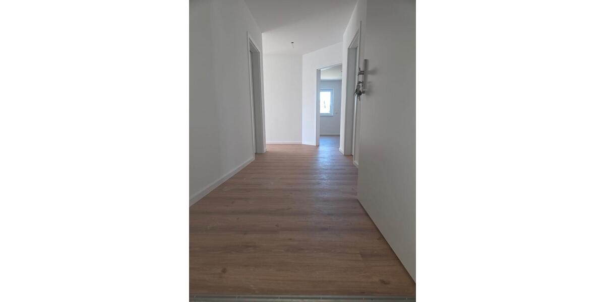 Einfamilienhaus Dornhan - 3 Zimmer, 86 m&sup2;, 1.070&euro; | Angebot:26592000