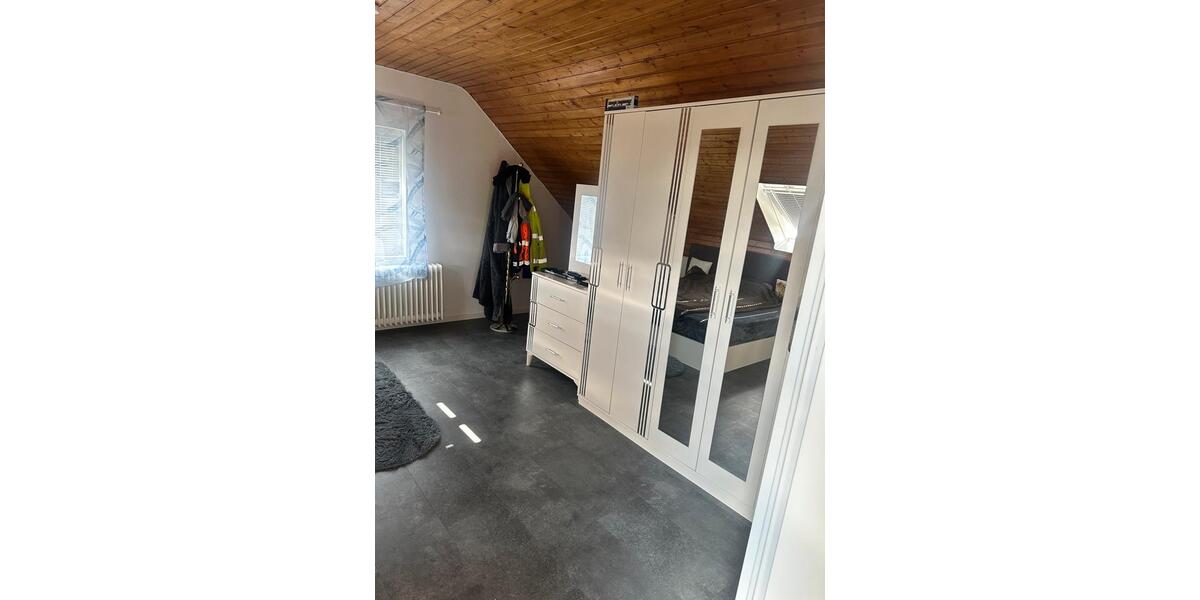 Dachgeschoßwohnung Eicklingen - 3 Zimmer, 45 m&sup2;, 800&euro; | Angebot:26375708