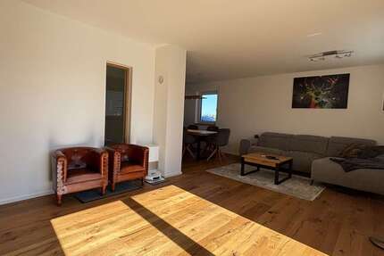 Haus Eching - 4 Zimmer, 136 m&sup2;, 1.900&euro; | Angebot:26104747