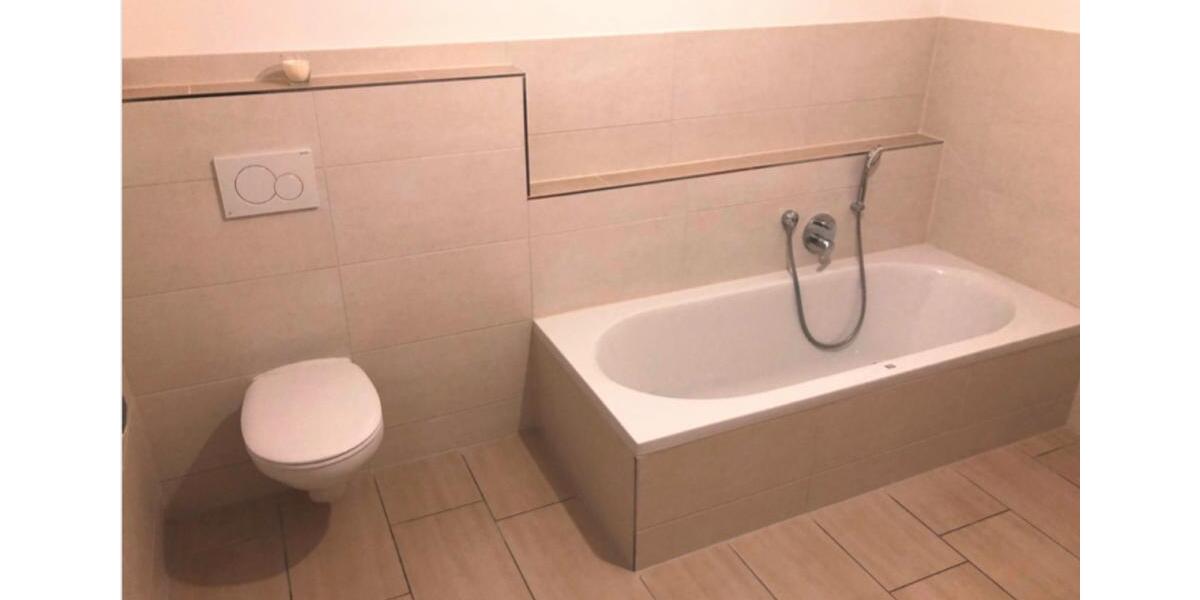 Erdgeschoßwohnung Arnstorf - 4 Zimmer, 125 m&sup2;, 1.000&euro; | Angebot:26396939