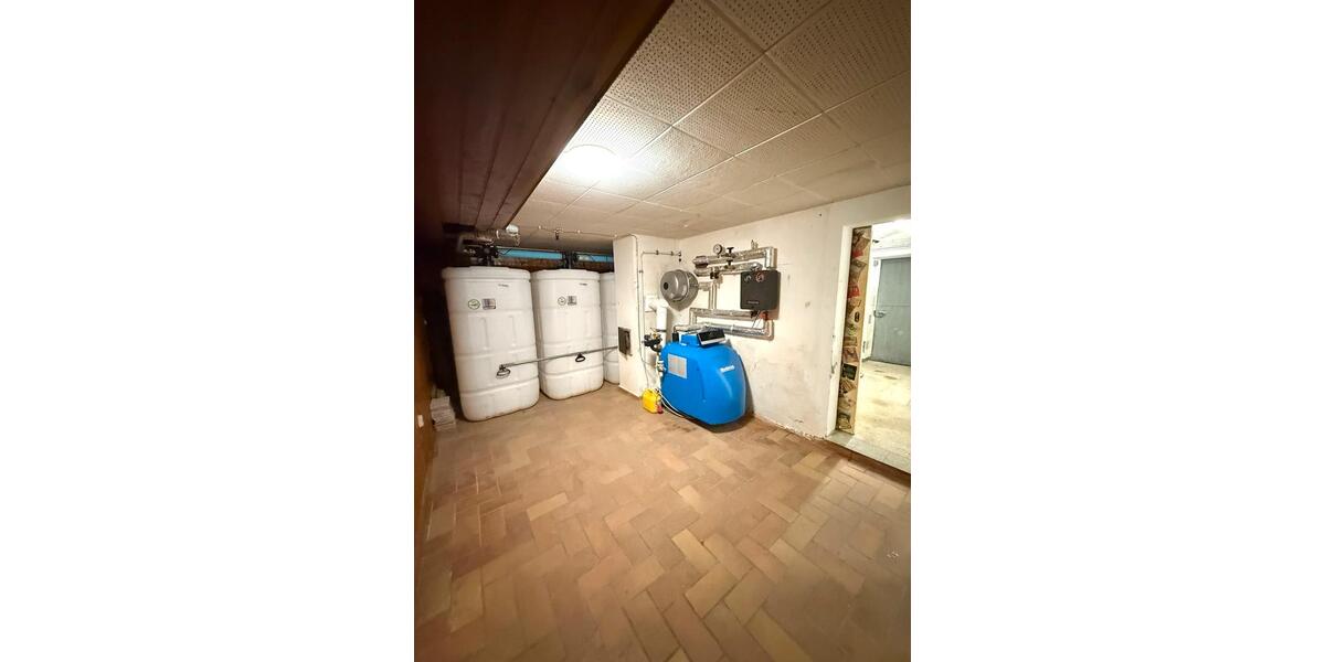 Kleines Einfamilienhaus als 3 ZKB mit Abstellraum und Keller 3 zimmer