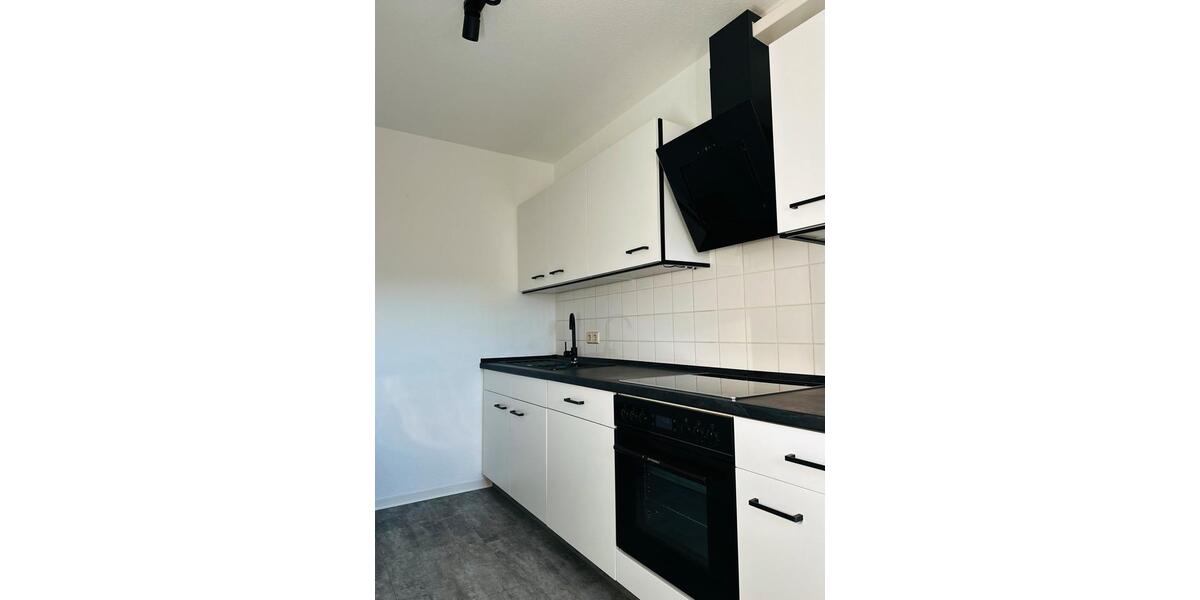 Etagenwohnung Naumburg (Saale) - 1 Zimmer, 49 m&sup2;, 880&euro; | Angebot:26621304
