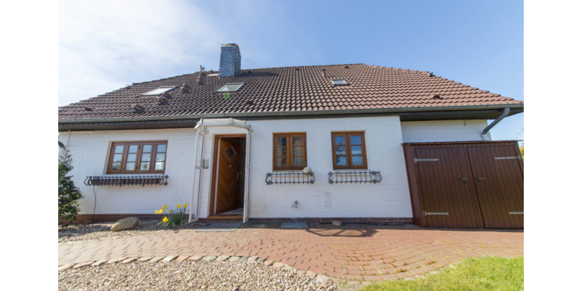 Einfamilienhaus Dörphof - 8 Zimmer, 163 m&sup2;, 1.750&euro; | Angebot:25320800