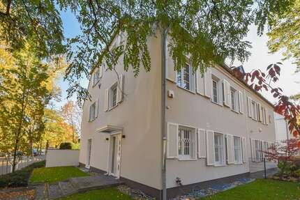 Haus Berlin Schmargendorf - 6 Zimmer, 245 m&sup2;, 6.000&euro; | Angebot:26168170