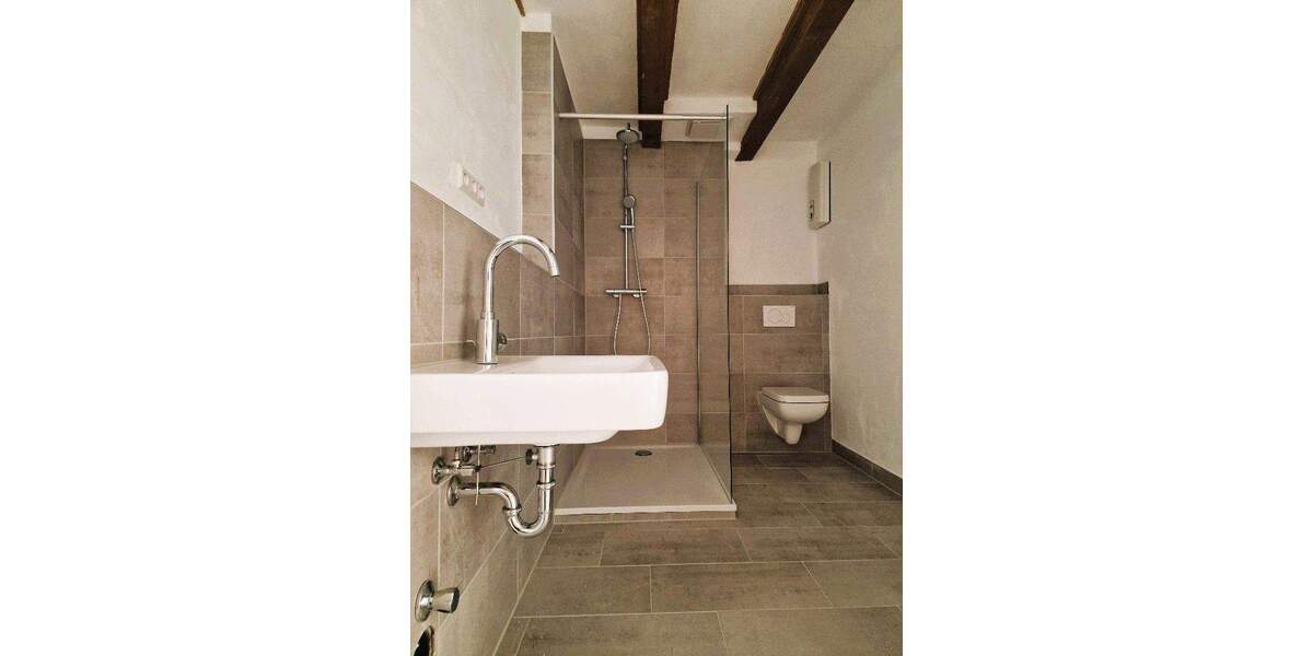 Etagenwohnung Wolfsburg Ehmen - 4 Zimmer, 127 m&sup2;, 1.594&euro; | Angebot:25704976