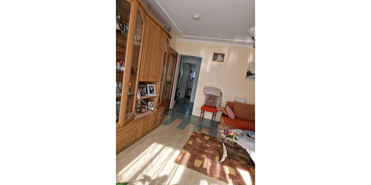 Etagenwohnung Idstein - 3 Zimmer, 66 m&sup2;, 950&euro; | Angebot:25936586