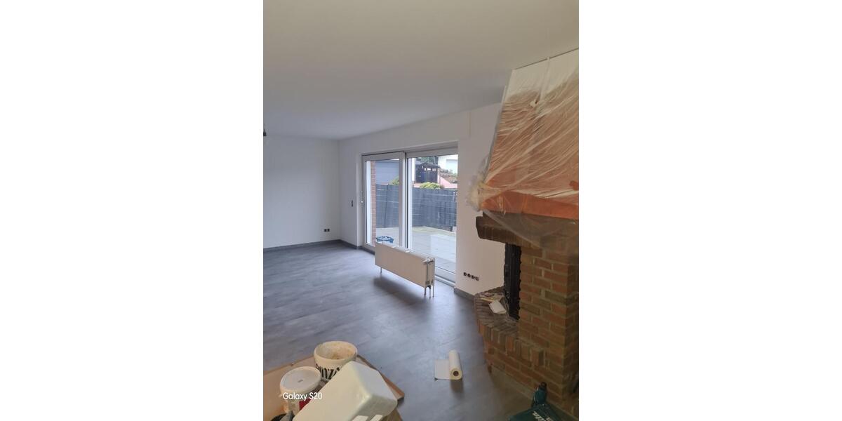 Etagenwohnung Neunkirchen - 3 Zimmer, 140 m&sup2;, 1.040&euro; | Angebot:25048270