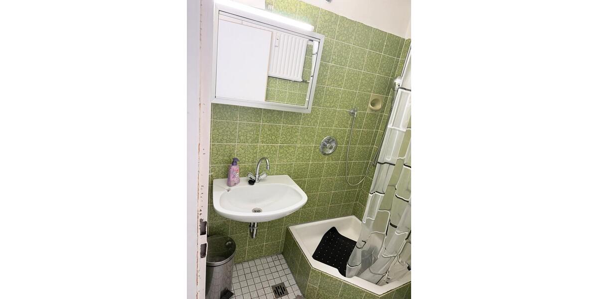 Etagenwohnung Hagen - 1 Zimmer, 20 m&sup2;, 320&euro; | Angebot:26005046