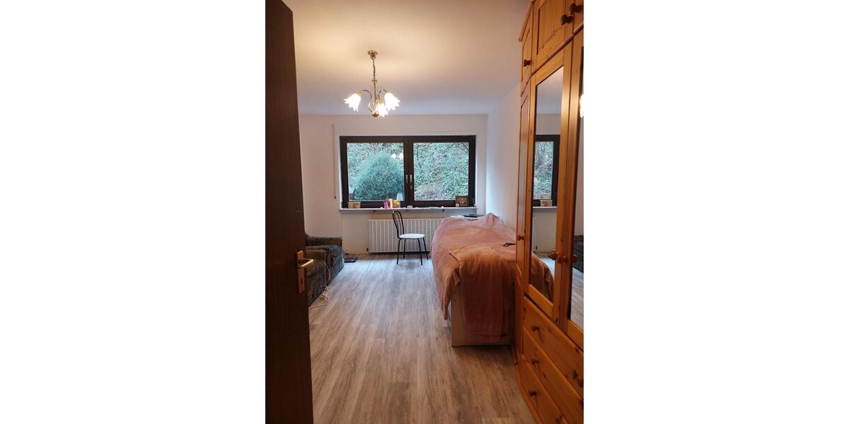 Wohnen auf Zeit Saarbrücken Malstatt - 1 Zimmer, 19 m&sup2;, 440&euro; | Angebot:26310027