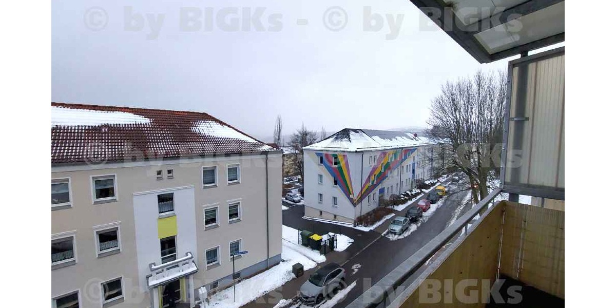 BIGKs: Suhl-Leninring: 3 Raum Wohnung Suhl,sep.Küche,Wannenbad, Balkon (-;) - Etagenwohnung Suhl Suhl Leninring | Angebot:27363188
