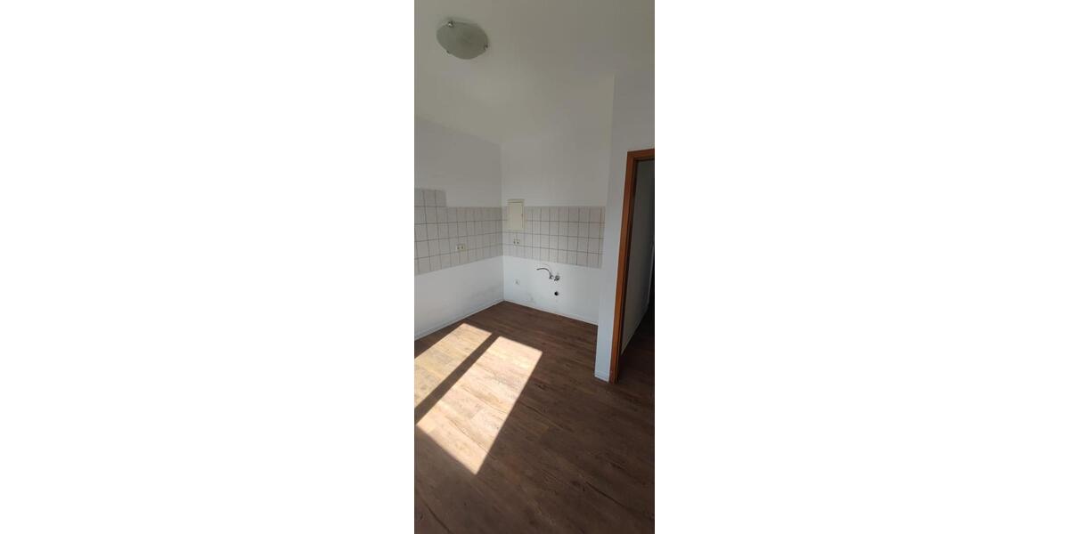 Etagenwohnung Schönebeck (Elbe) - 3 Zimmer, 70 m&sup2;, 360&euro; | Angebot:22584787
