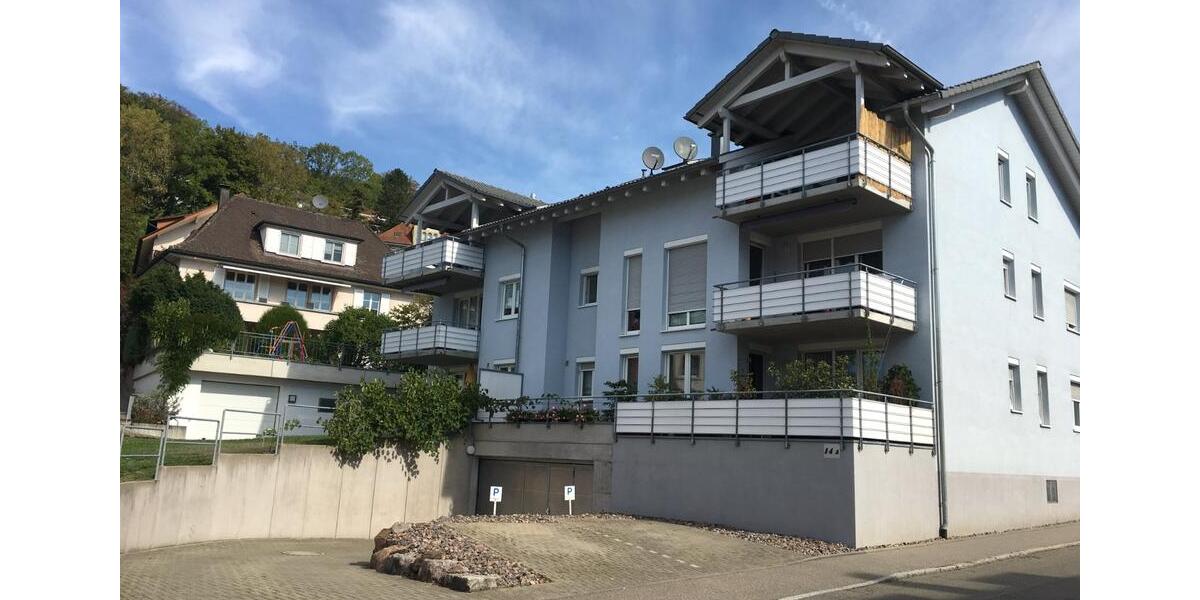 Dachgeschoßwohnung Waldshut-Tiengen Tiengen - 4 Zimmer, 88 m&sup2;, 1.070&euro; | Angebot:25953962