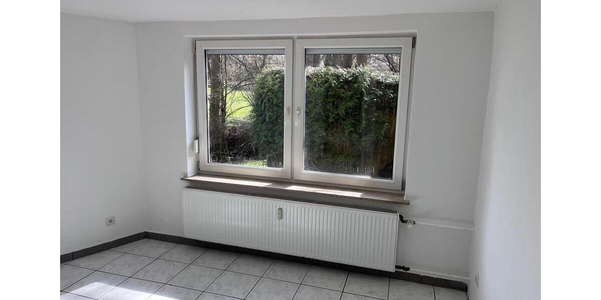 Erdgeschoßwohnung Neukirchen - 2 Zimmer, 55 m&sup2;, 400&euro; | Angebot:25964085